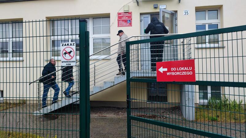 Dzień wyborów krok po kroku