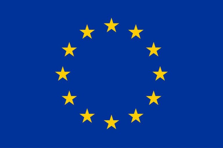 Znaczenie przystąpienia Polski do Unii Europejskiej: Kluczowe zmiany i wyzwania dla kraju