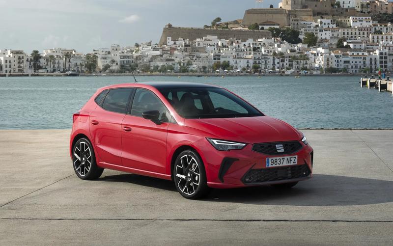 Ibiza a Unia Europejska: czy ta kultowa wyspa należy do wspólnoty?